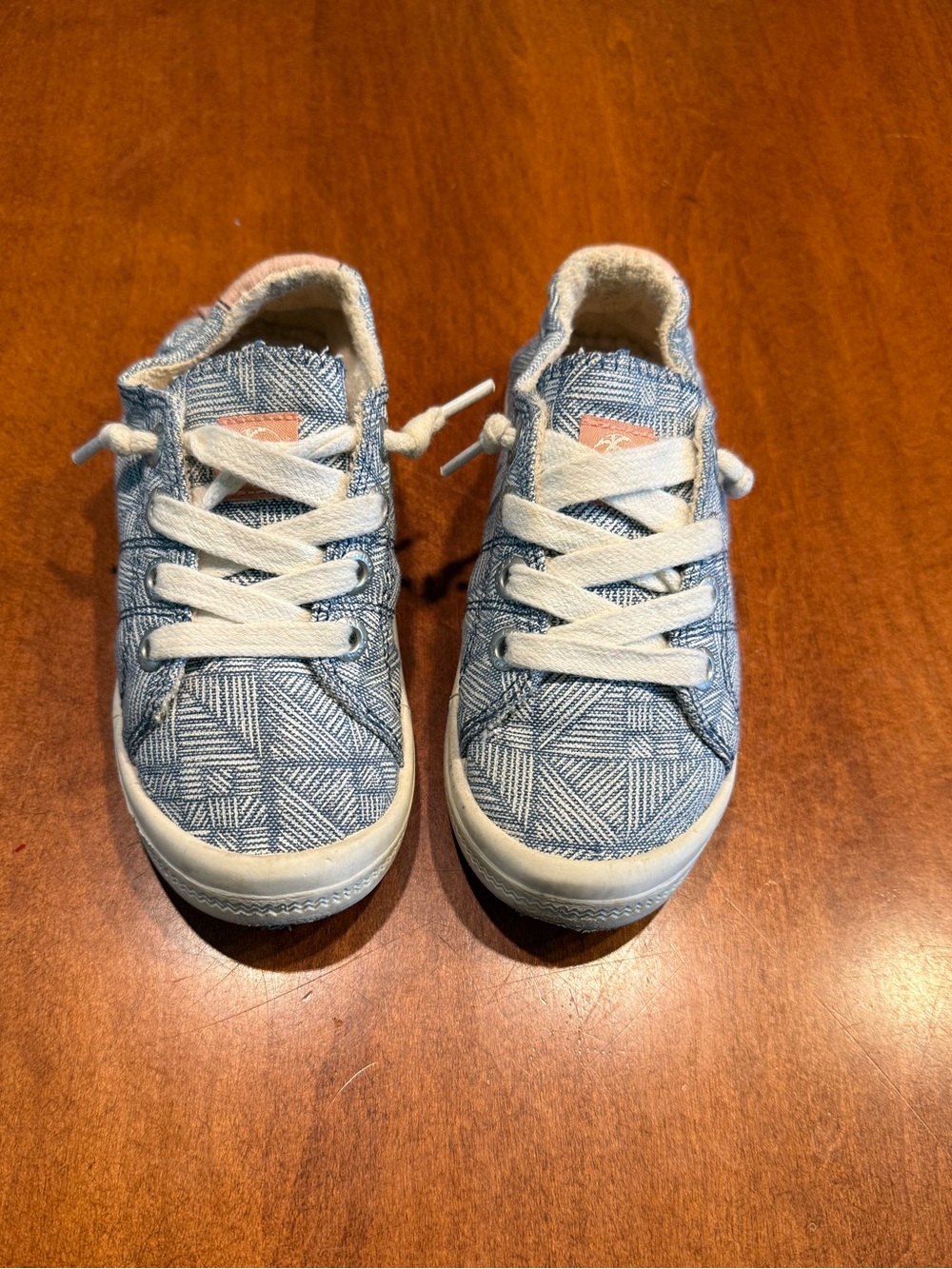 11 Roxy Shoes